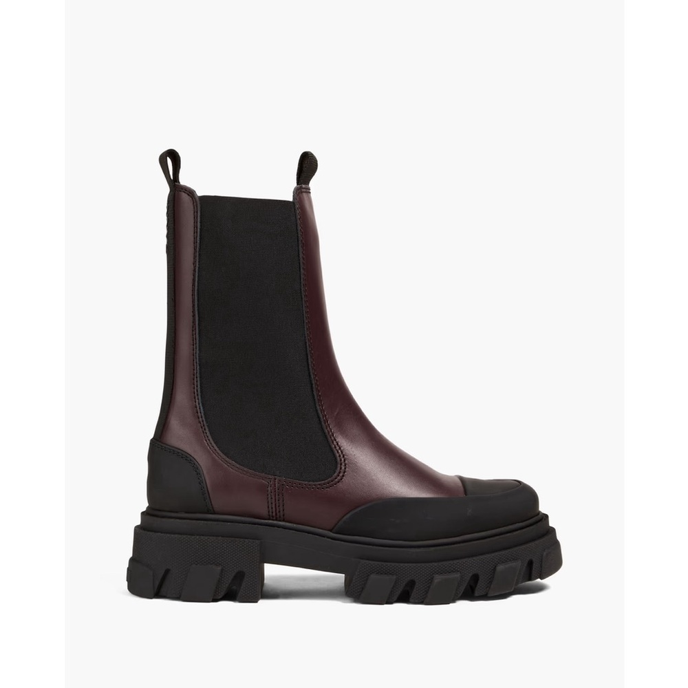 GANNI Leather Chelsea boots
